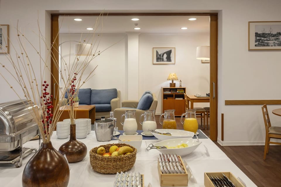Hotel Pinhal Mar Hotel in Peniche
