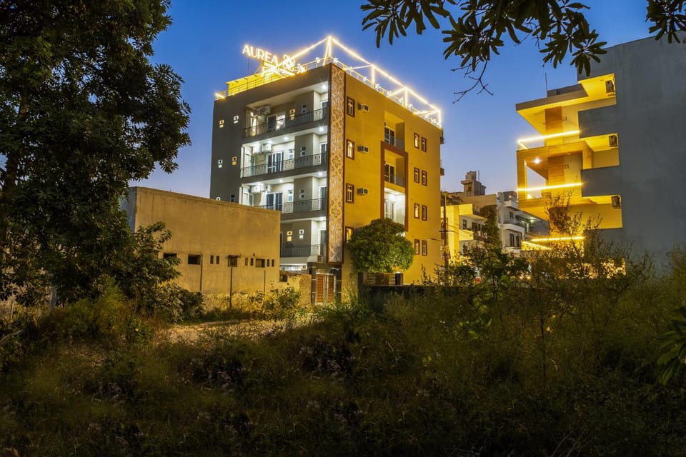 Aurea Avasa Near Medanta Hotel in Gurugram