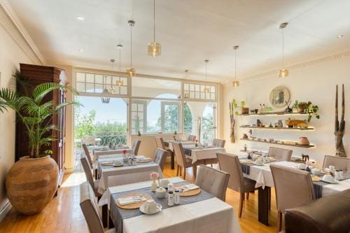 De Tafelberg Guesthouse Hotel in Cape Town