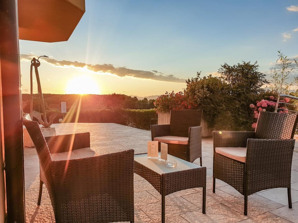 Hotel Nuova Barcaccia Hotel in Peschiera del Garda