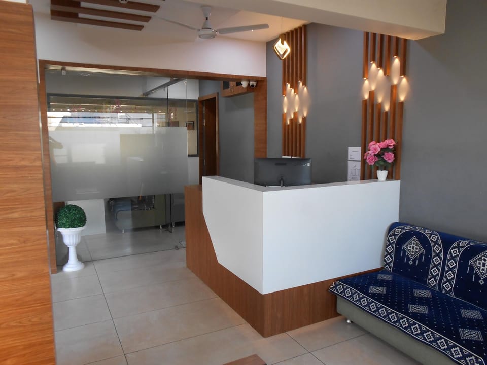 HOTEL CROSSVIEW Hotel in Gujarat