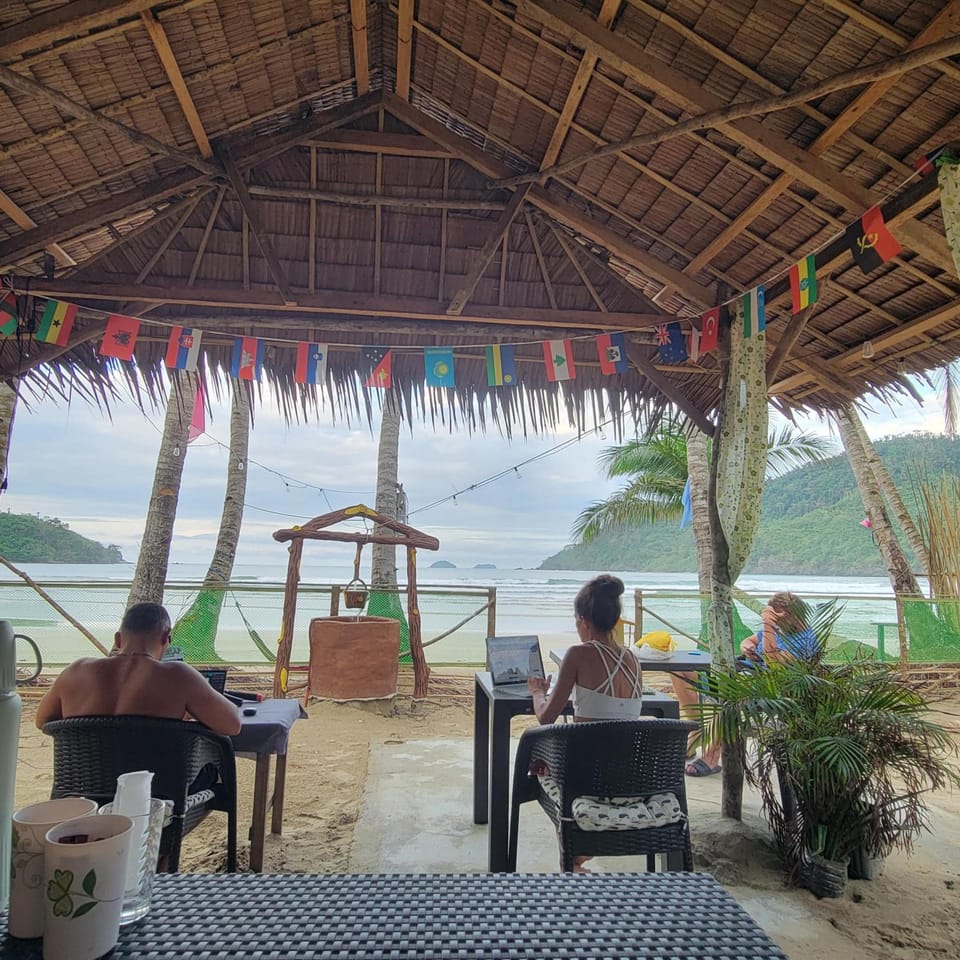 ISLAND CRIB  Resort in El Nido