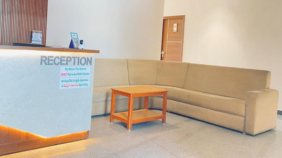 Hotel Chakrie Residency New  Hotel in Tirupati