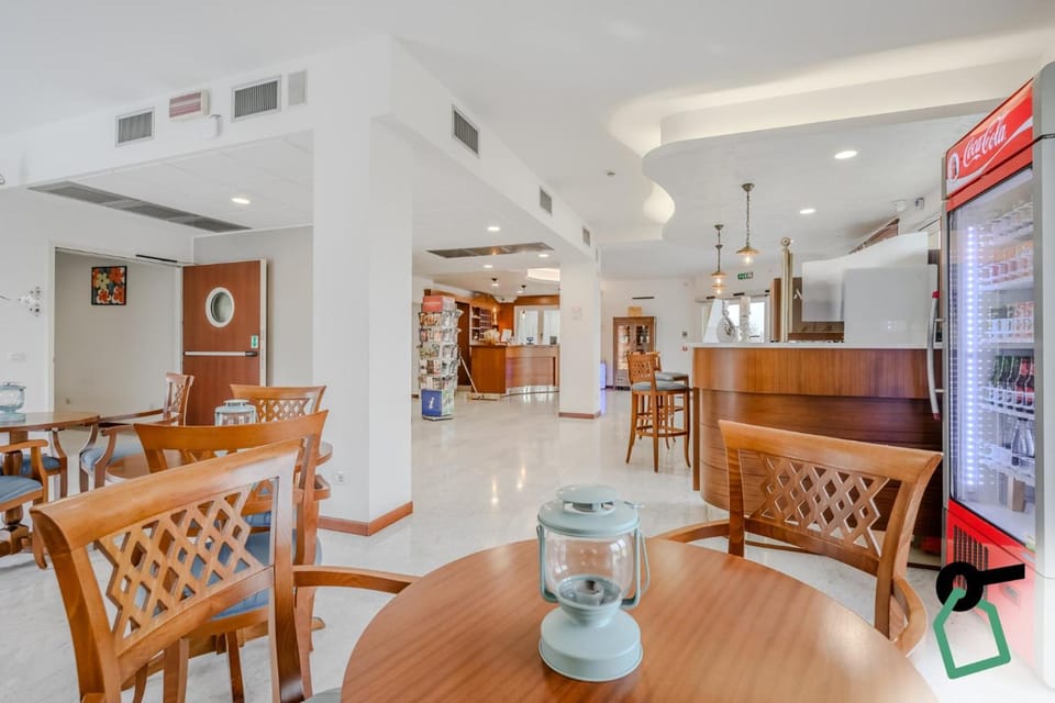 Bar/lounge