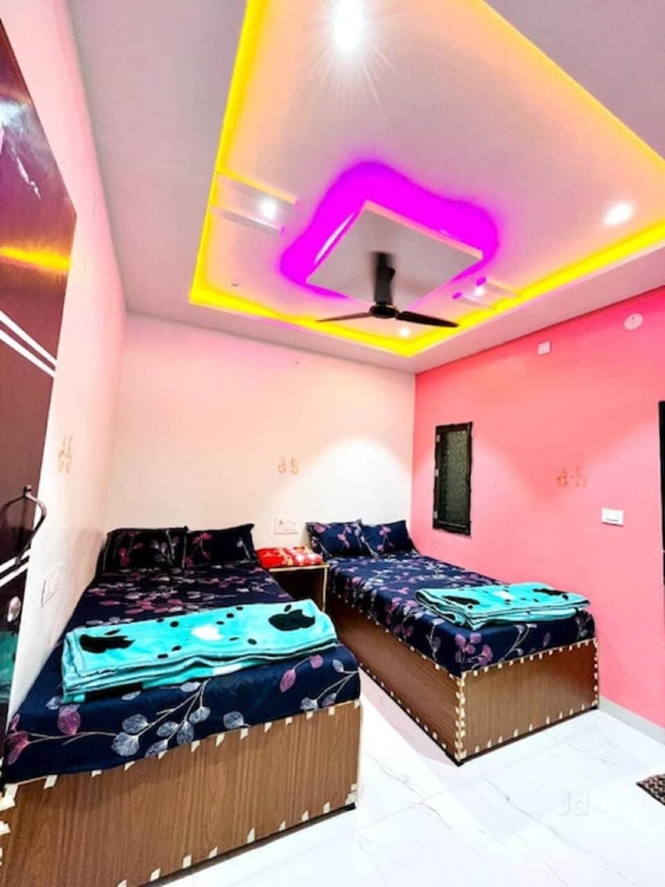 Kapila Residency Verul Hotel in Maharashtra