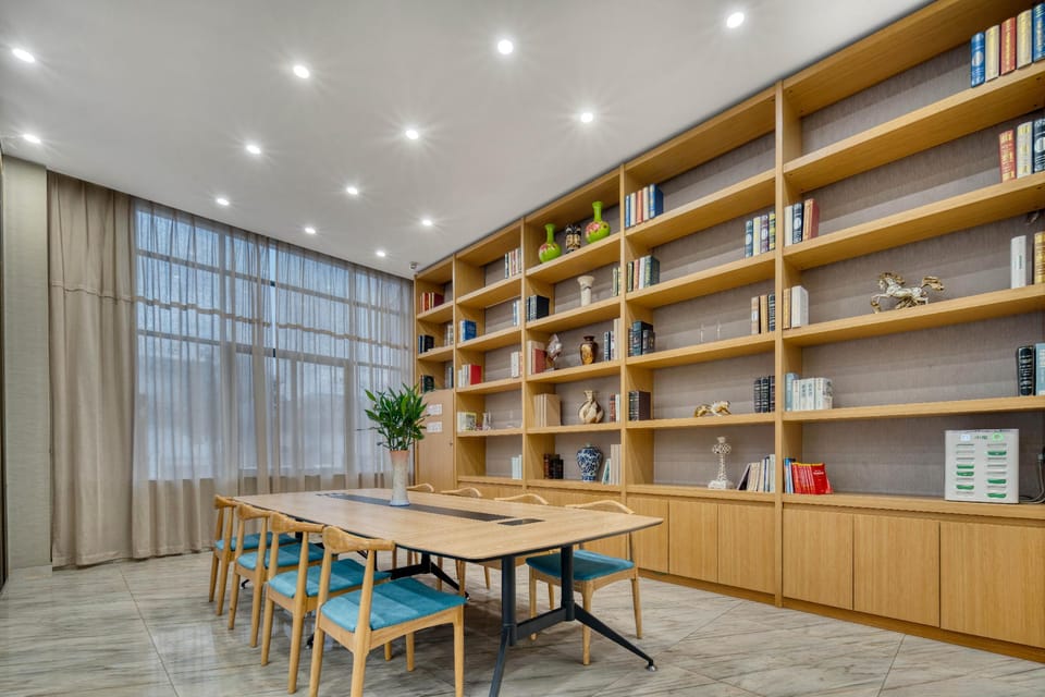 Fairyland Hotel - Tiantai Xincheng Plaza Hotel in Zhejiang