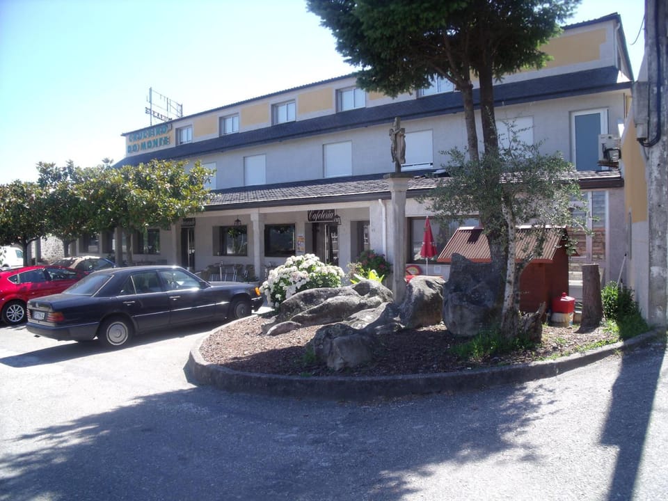 Cruceiro do Monte Hotel in Viana do Castelo District, Portugal