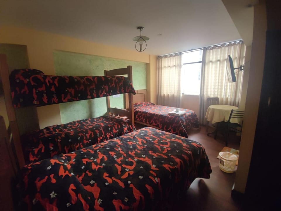 Hotel Savoy Hotel in La Paz