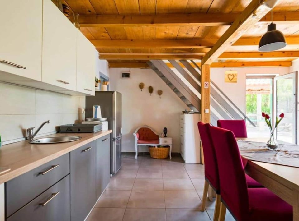 Village Holiday House Ivan Kozina Hotel in Split-Dalmatia County