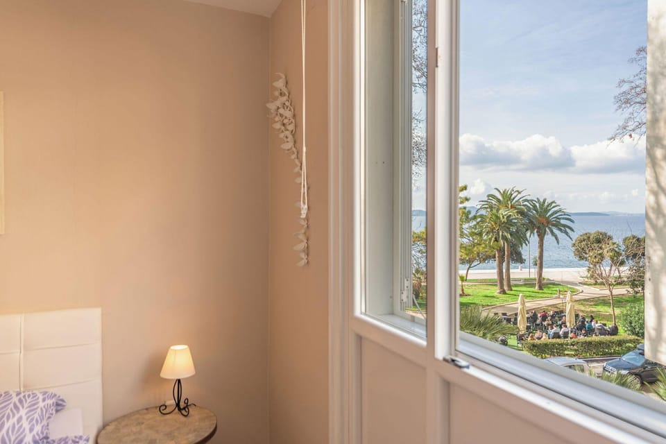 Apartment Oasis with Sea View Hotel in Zadar
