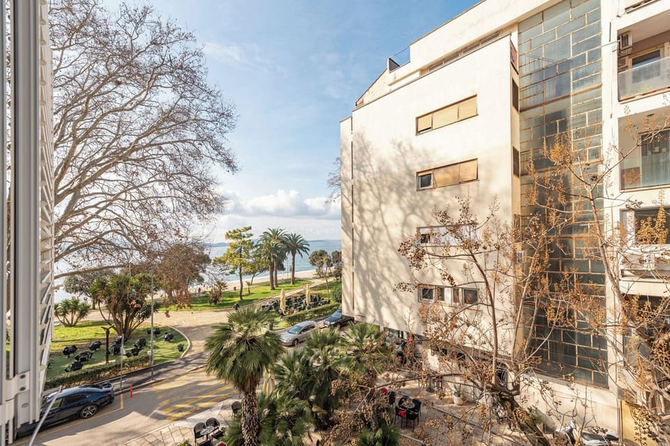 Apartment Oasis with Sea View Hotel in Zadar