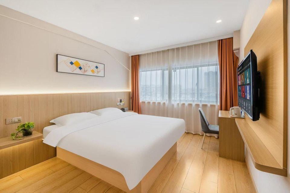 Elong ME Hotel Chuzhou Tianchang Wanjiafu Square Jidiancheng Hotel in Jiangsu
