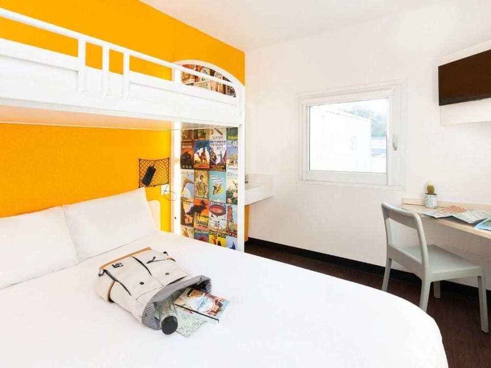 Eco hôtel Rouen Louviers le Vaudreuil Hotel in Normandy