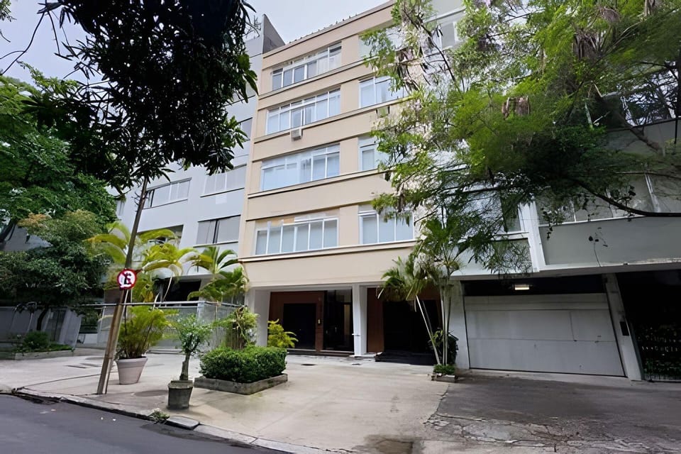Ipanema | Duplex no melhor local do bairro, 4 quartos, 5 min da Praia - por Casapē Rio Hotel in Rio de Janeiro