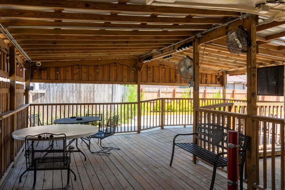 Budget Inn & Suites Baton Rouge Motel in Baton Rouge