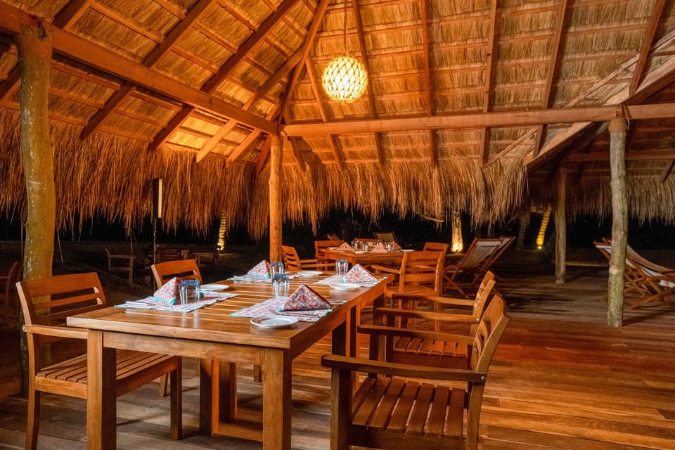 Bar Reef Resort  Hotel in Sri Lanka