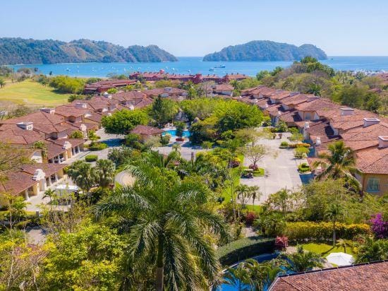 Colina 8E 2 bdr Garden View in Los Suenos Hotel in Herradura