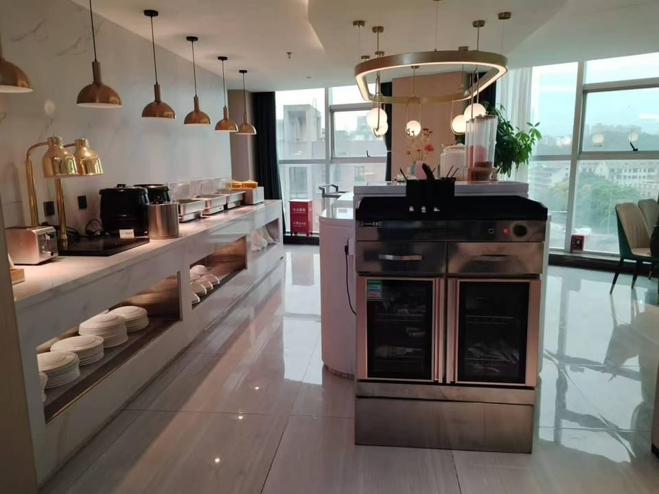 Awake Century Terrace Hotel（IFS Guojin Center Store, Wuyi Square, Changsha） Hotel in China