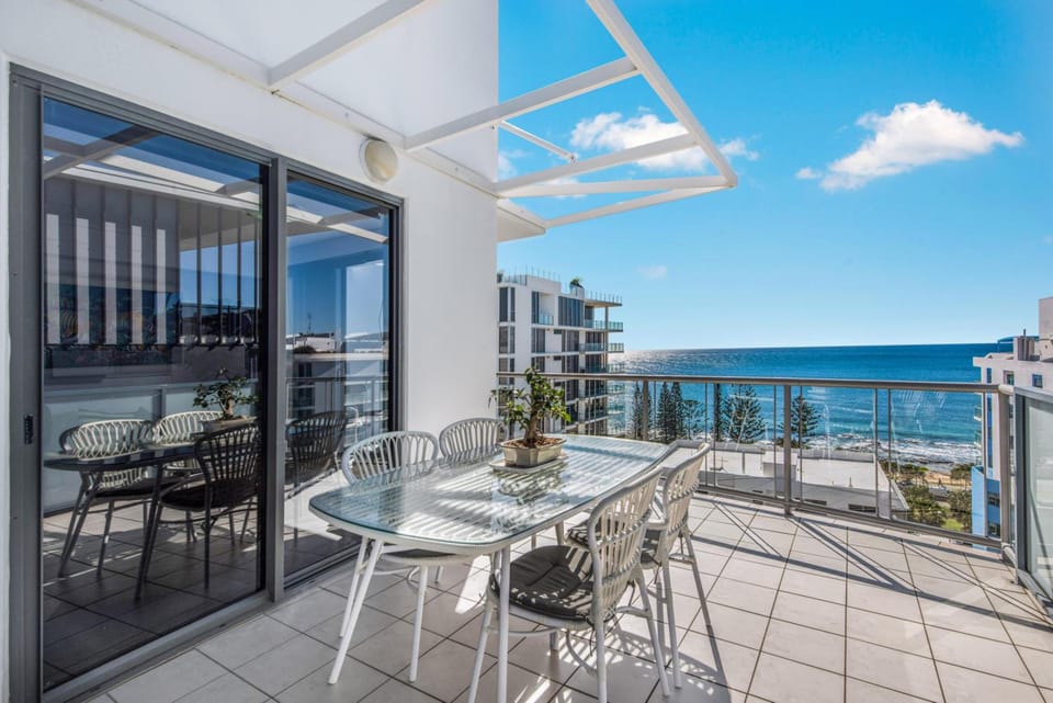 Seamark On First Resort Apartment hotel in Sunshine Coast