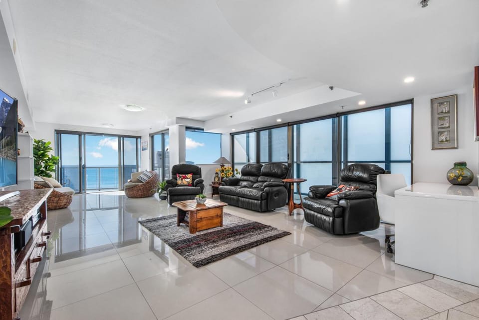 Seamark On First Resort Apartment hotel in Sunshine Coast