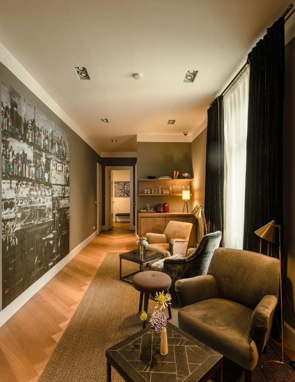 Bar/lounge