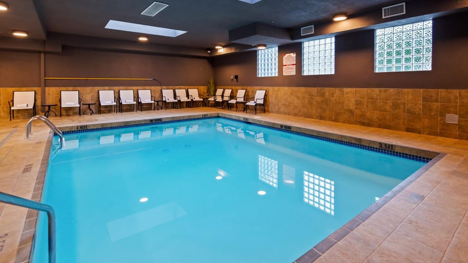 Best Western King George Inn & Suites Hotel in Surrey