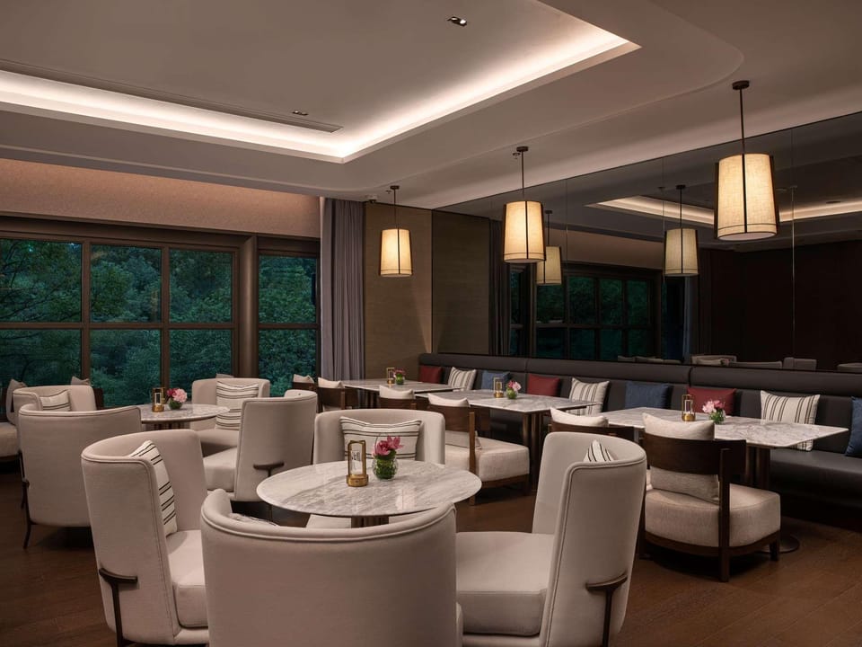 Mövenpick by Accor Shanghai People's Square Hotel in Shanghai
