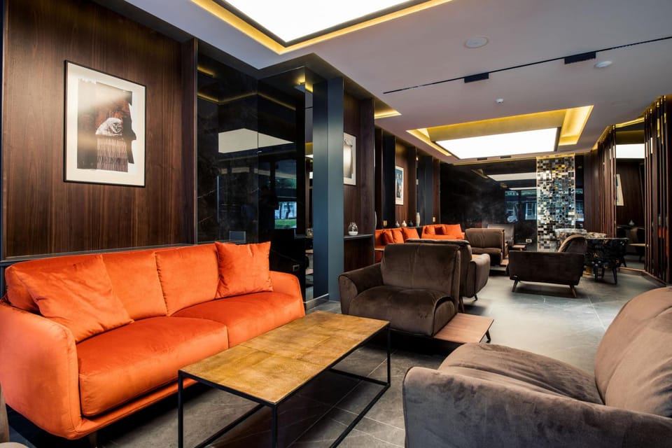 Seraphine Plaza Hotel in Montenegro