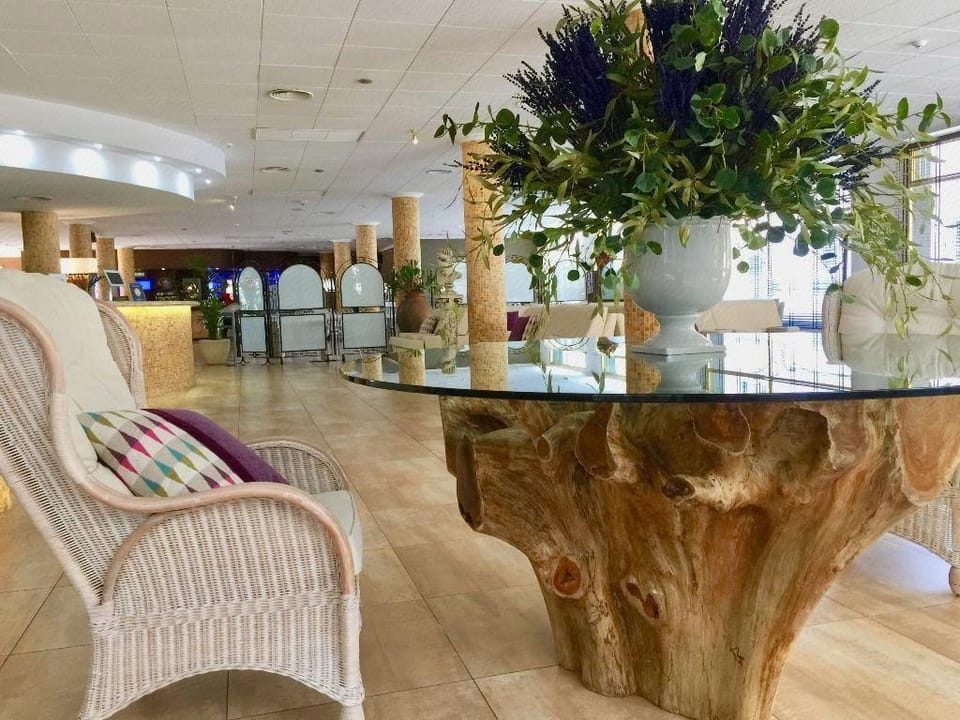 Aparthotel Miami Park Apartment hotel in Calella