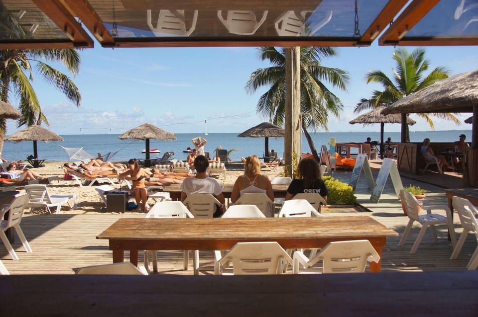 Smugglers Cove Beach Resort and Hotel Hostel in Nadi