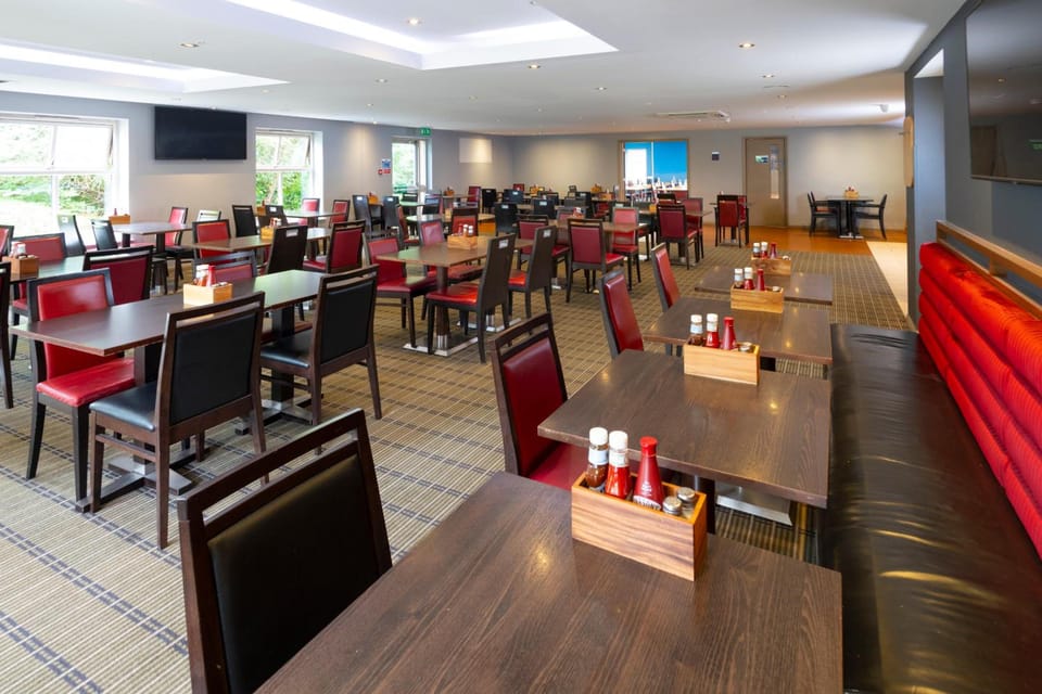 Holiday Inn Express Exeter East By IHG Hotel in Exeter