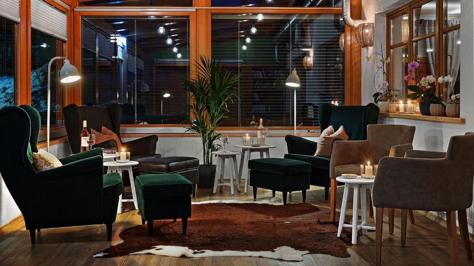 Bar/lounge