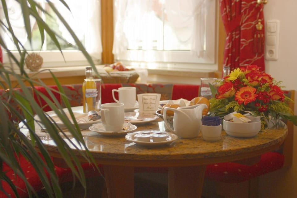 AppartementPension Zum Zacherl Apartment hotel in Bavaria