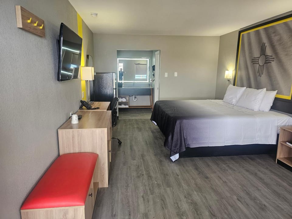 Super 8 by Wyndham Hobbs Hotel in Hobbs