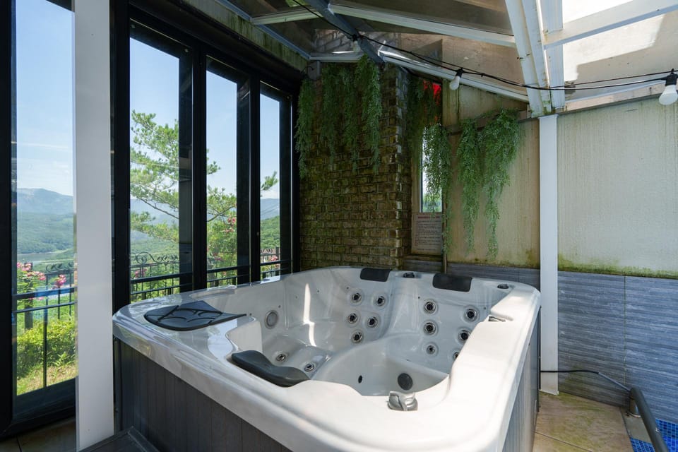 Gapyeong Elysee Private Pool Villa Hotel in Gyeonggi-do