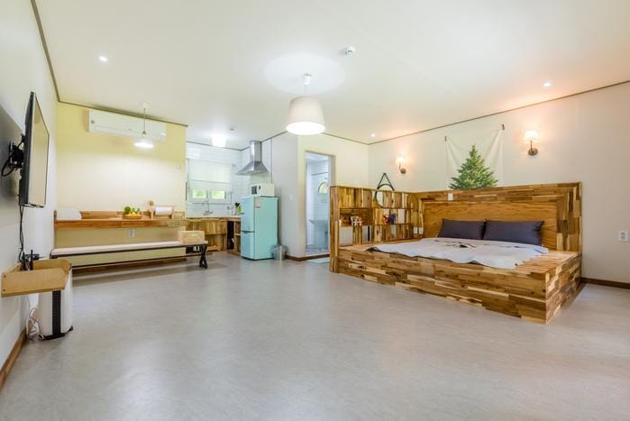 Gapyeong Hareup Dog Pension Hotel in Gyeonggi-do