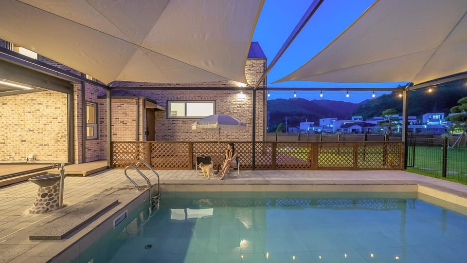 Chuncheon Haepdog Pension Hotel in South Korea