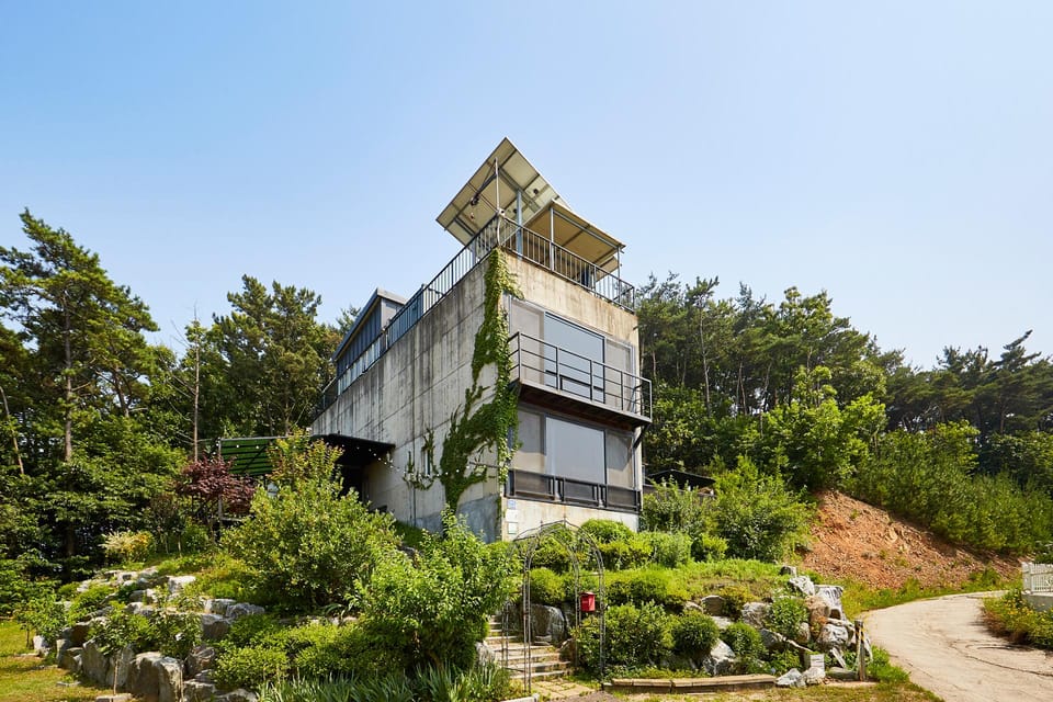 Yeongheungdo Ans Gallery Pension Hotel in Gyeonggi-do