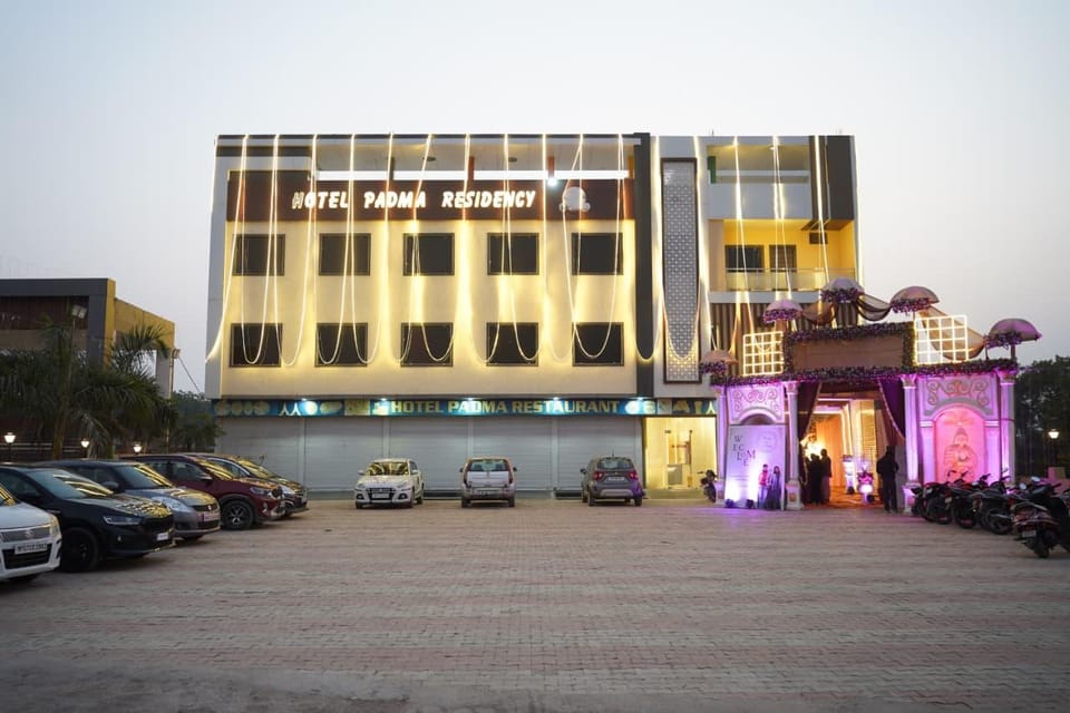 Hotel Padma Residency Hotel in Uttar Pradesh