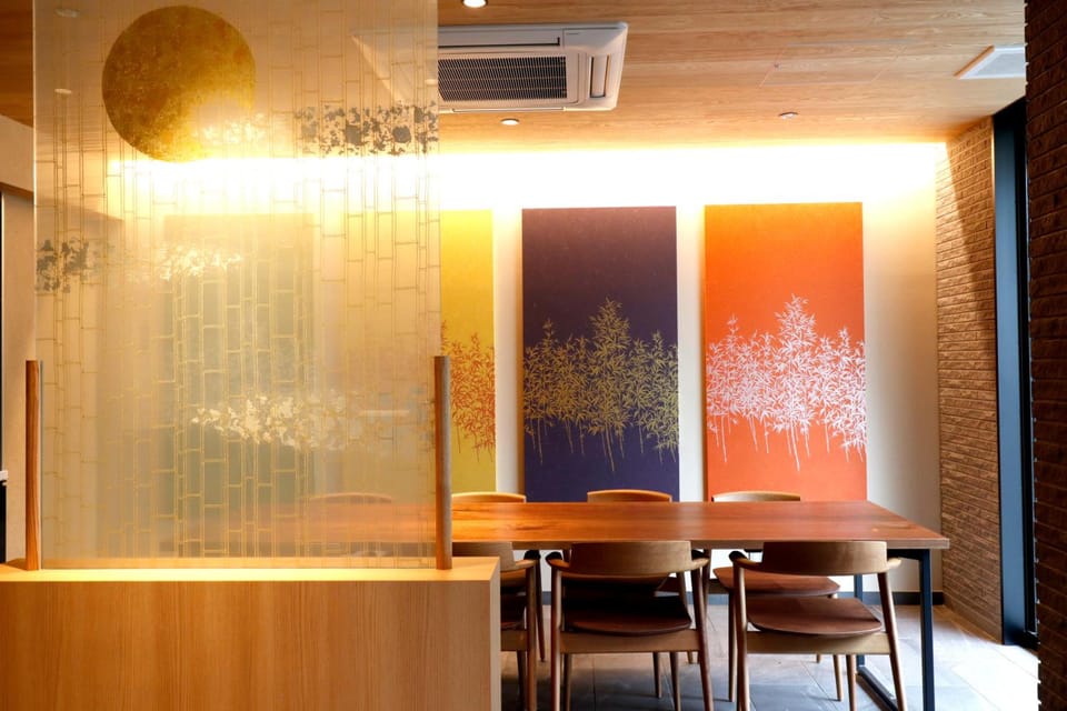 Bar/lounge