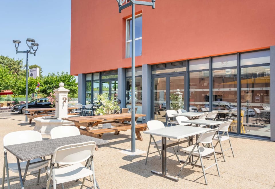 B&B HOTEL Aix-en-Provence Venelles Hotel in Aix-en-Provence