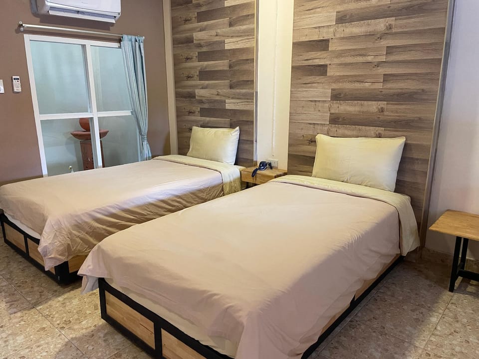 Ploy resort buriram Resort in Laos