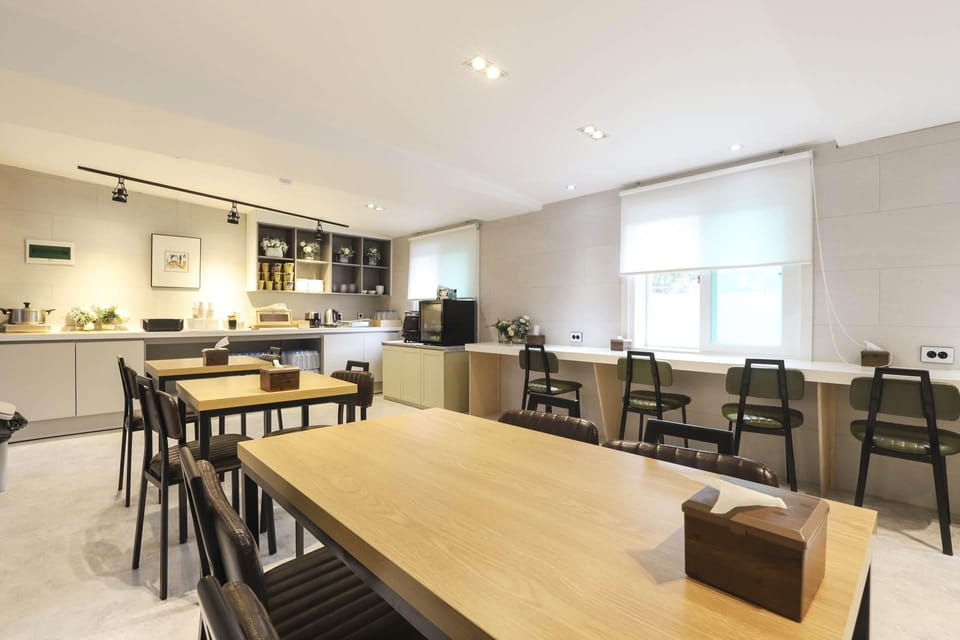 Daegu Dongchon Amusement Park Gallery Hotel  Motel in Daegu