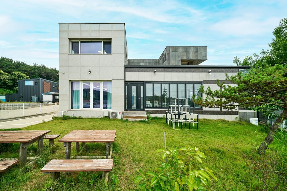 Ansan Daebudo Joiners Pension Hotel in Gyeonggi-do
