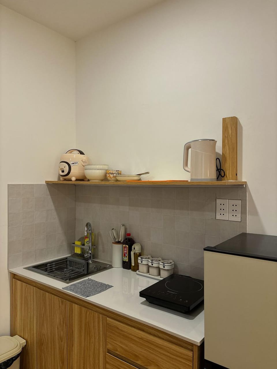 HN House Cao Thang District 10 Hotel in Ho Chi Minh City
