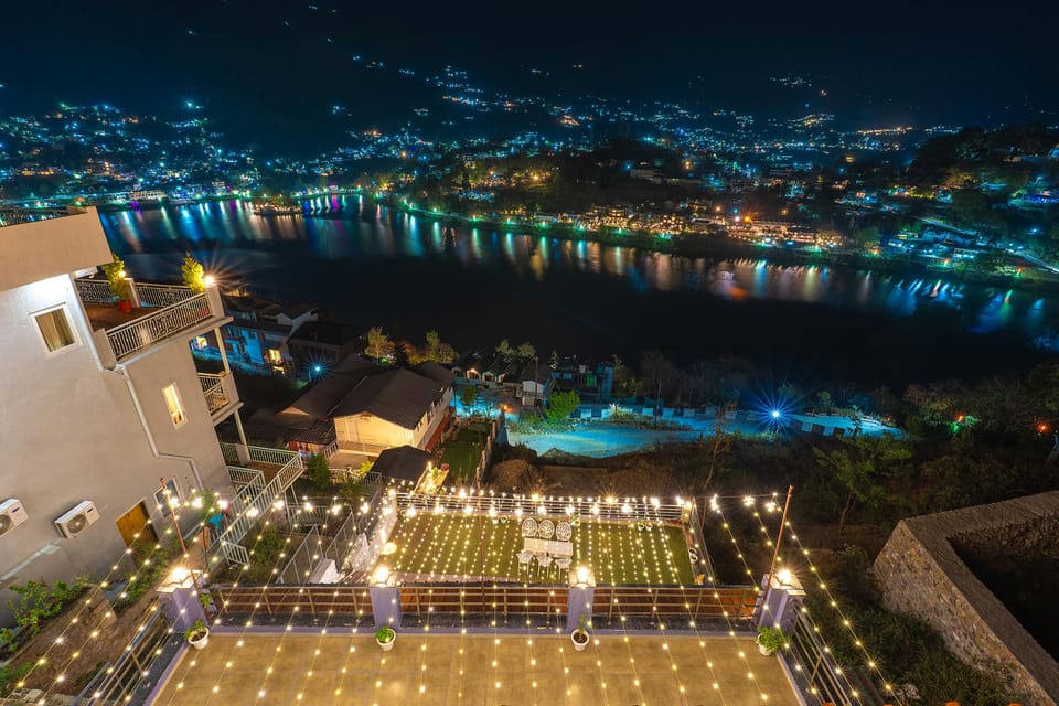 Lake Mount Hotel in Uttarakhand