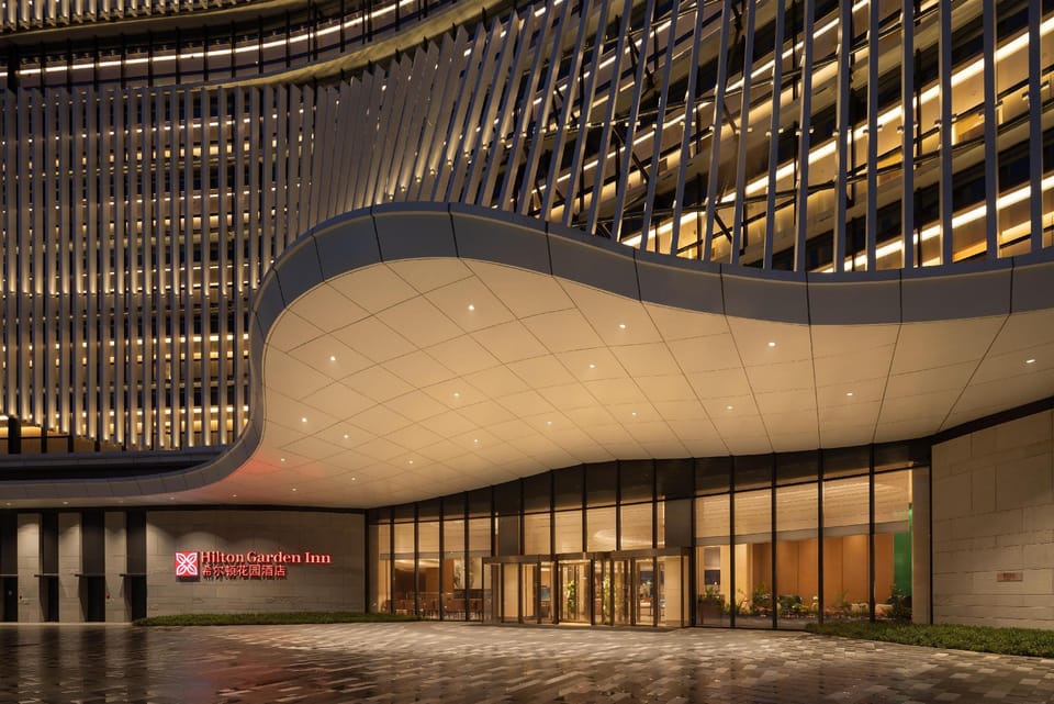 Hilton Garden Inn Huangshi Dinosaur Wonderland Hotel in Wuhan