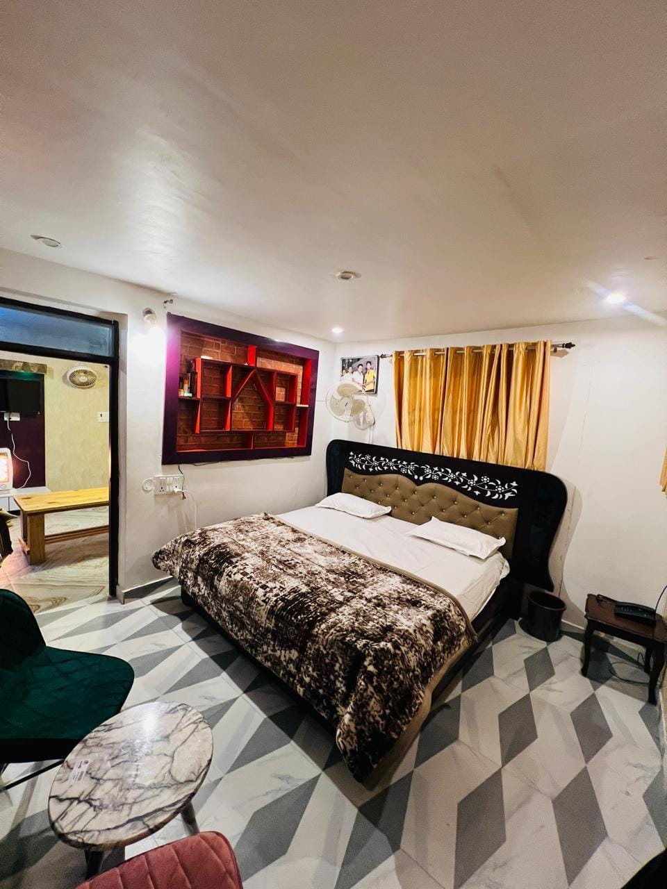 Bedroom