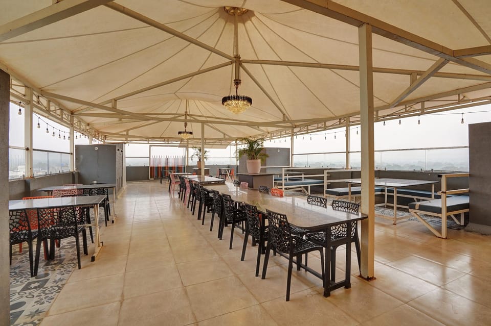 Utkarsh Hotel & Lodging Hotel in Maharashtra