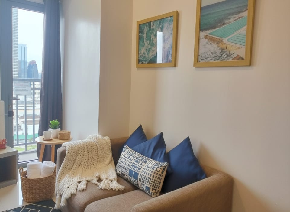 Separate living room